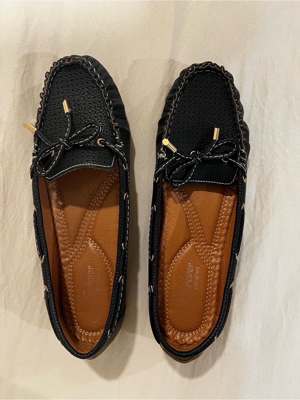 Women’s Black Casual Moccasin Loafers with Bow Detail - Picture 2 of 4